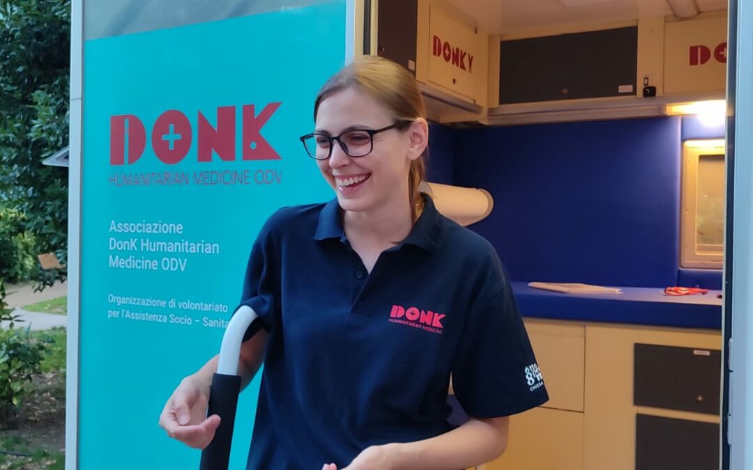 Federica, our new volunteer from the Universal Civil Service, talks about her experience in the Volunteering organization Donk Humanitarian Medicine at Radio Cortina – La Radio delle Dolomiti