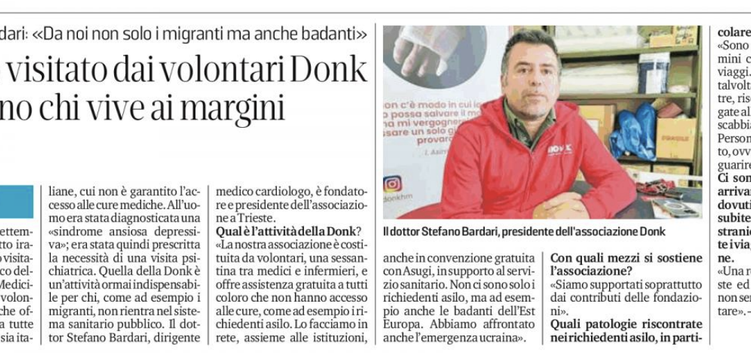 Stefano Bardari interviewé par Gianpaolo Sarti, journaliste du quotidien Il Piccolo. Il parle de l’activité du Donk HM et des ses bénévoles.